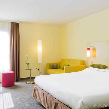 Ibis Styles Nice Centre Port Esterno foto