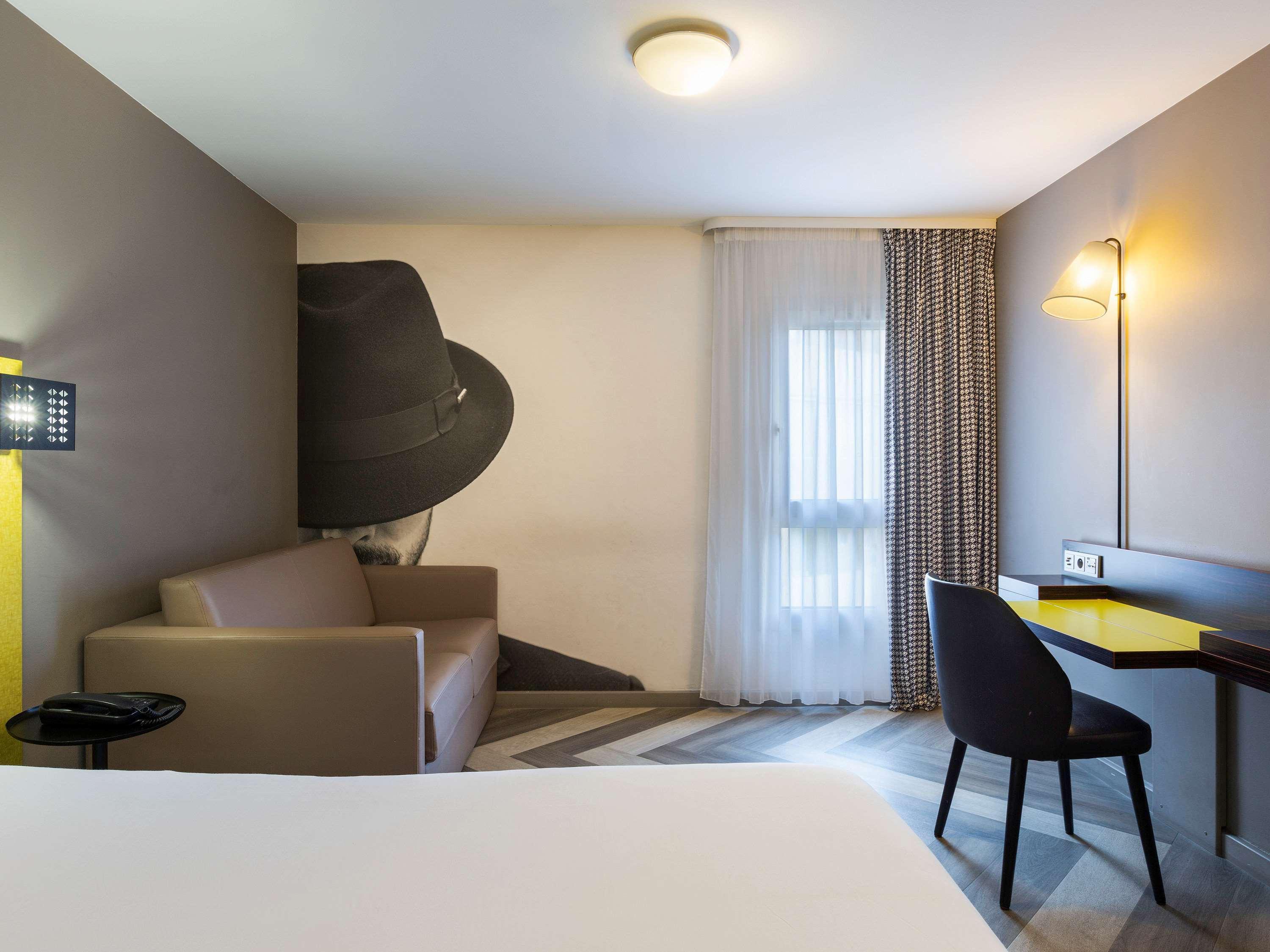 Ibis Styles Nice Centre Port Esterno foto