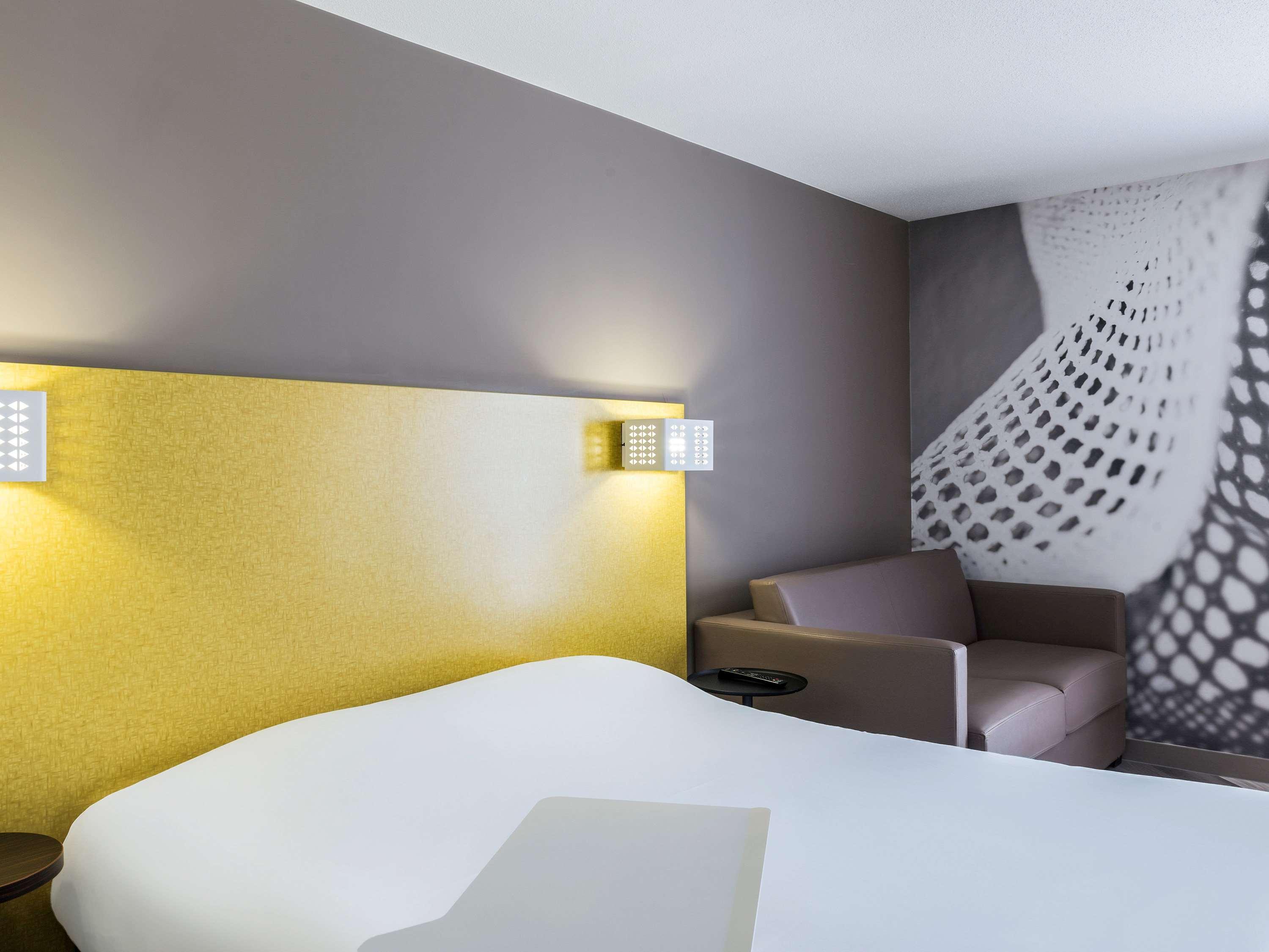 Ibis Styles Nice Centre Port Esterno foto