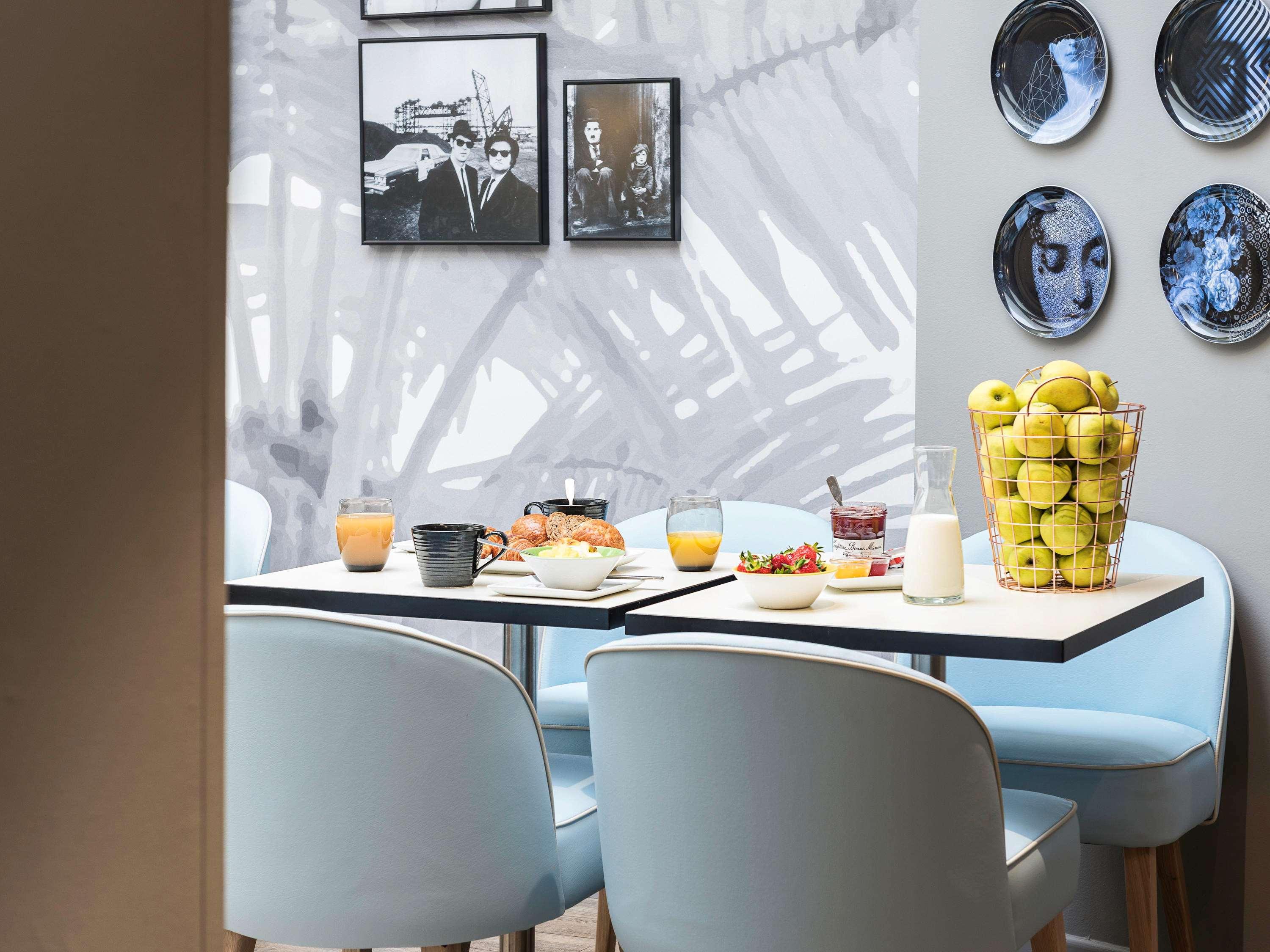 Ibis Styles Nice Centre Port Esterno foto