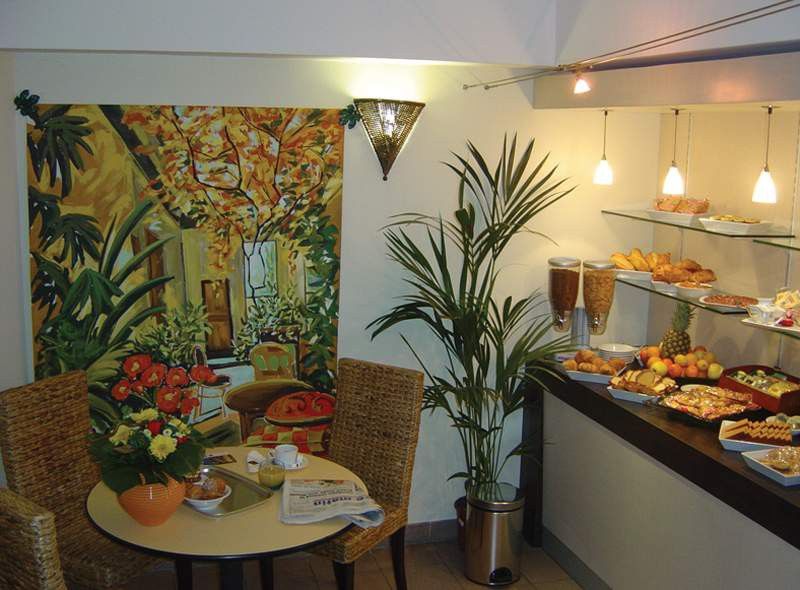 Ibis Styles Nice Centre Port Esterno foto