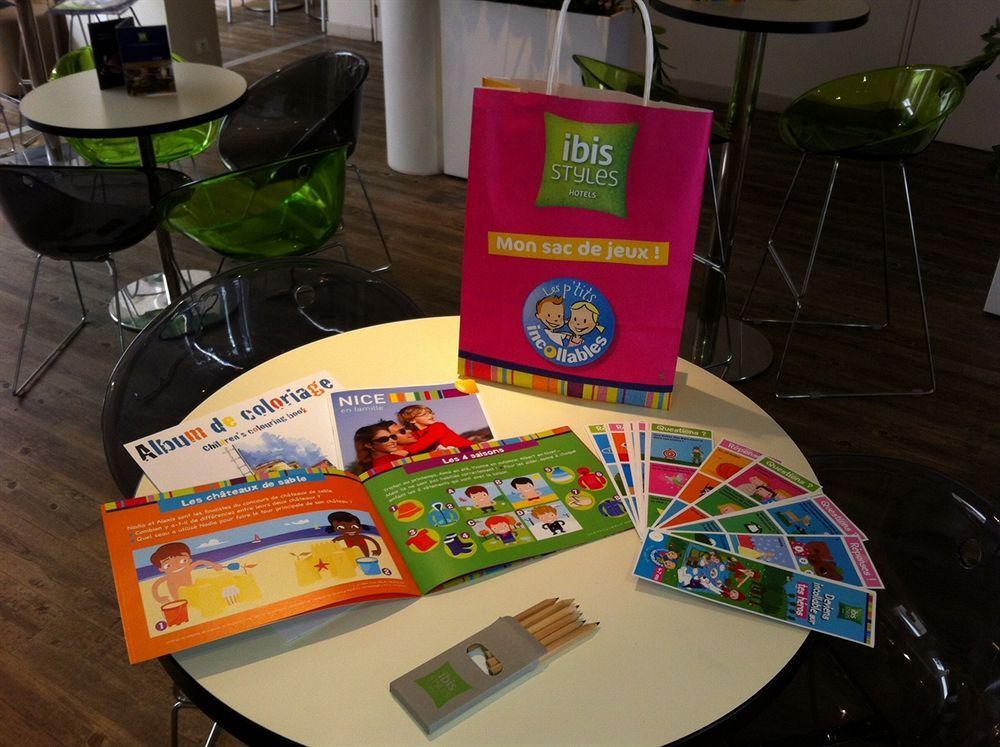 Ibis Styles Nice Centre Port Esterno foto