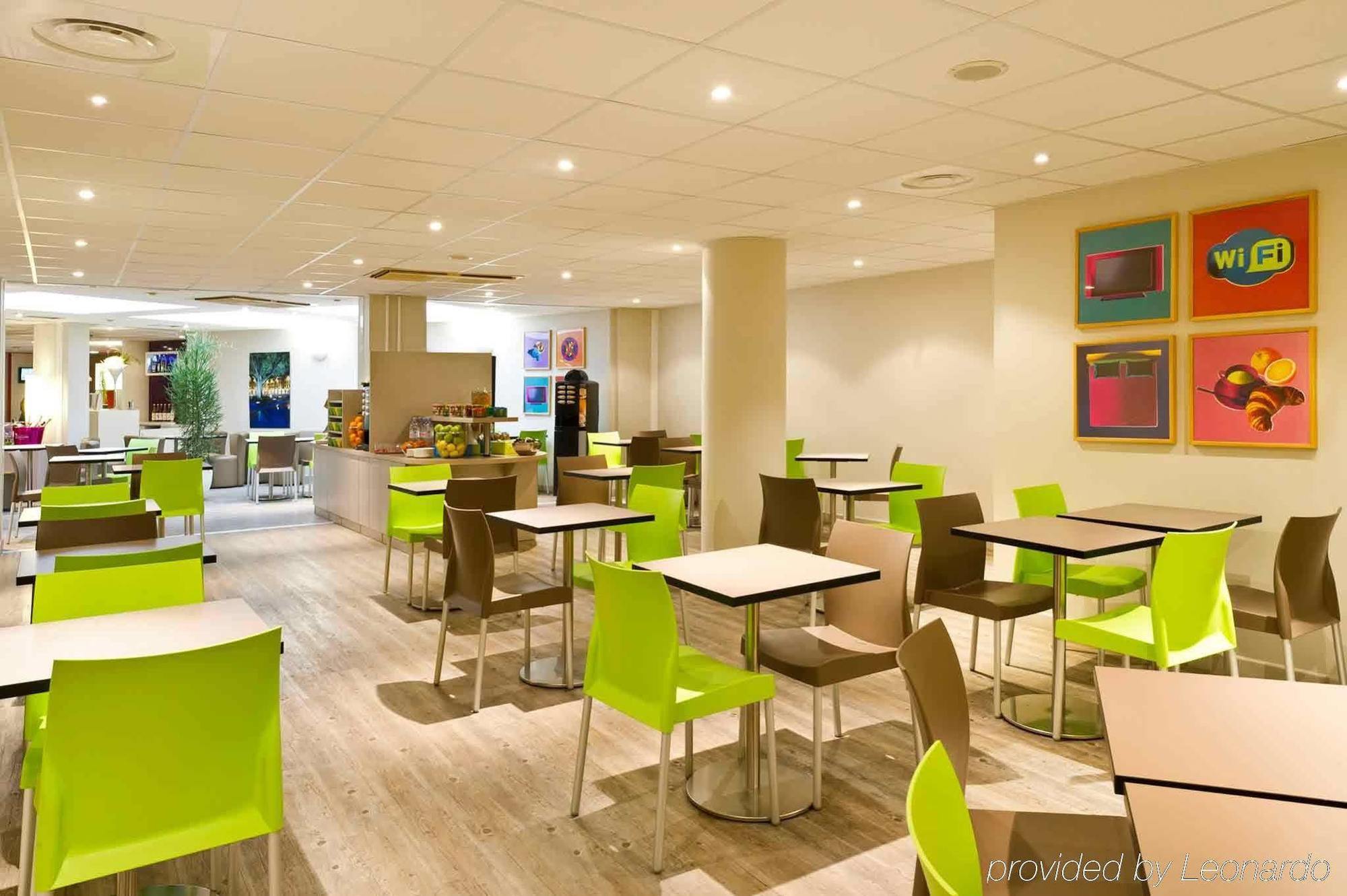 Ibis Styles Nice Centre Port Esterno foto