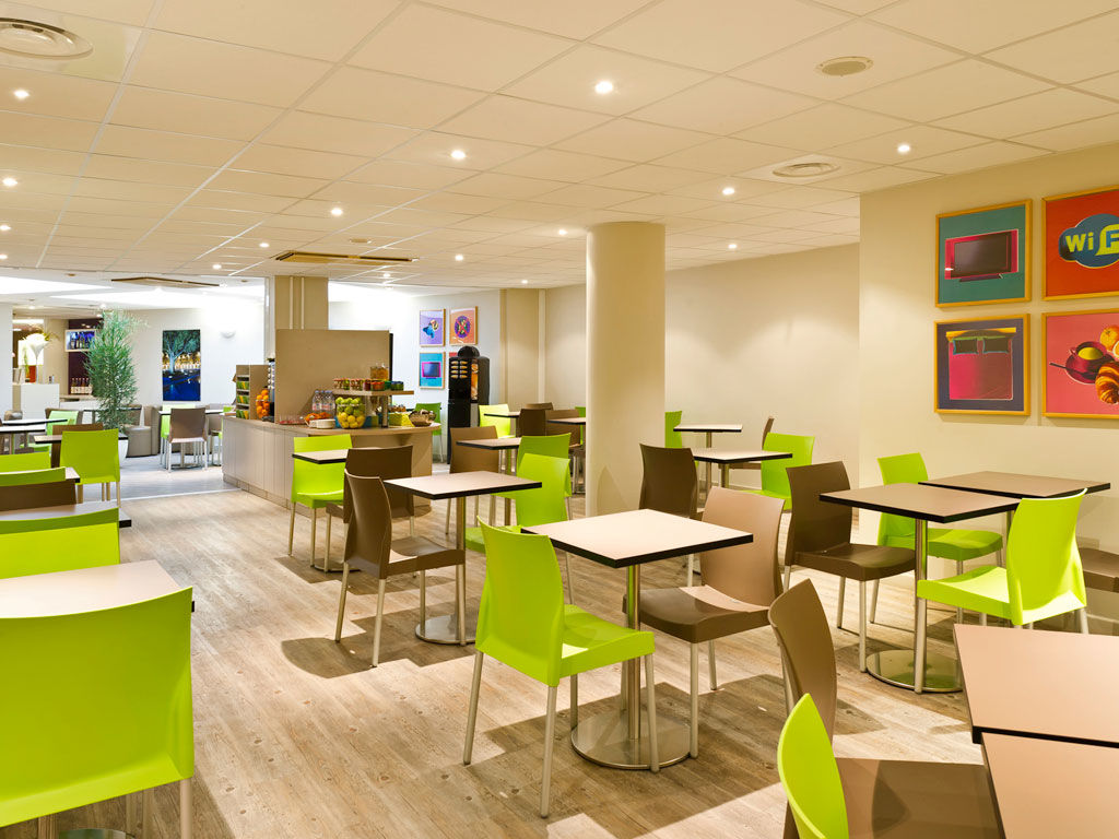 Ibis Styles Nice Centre Port Esterno foto