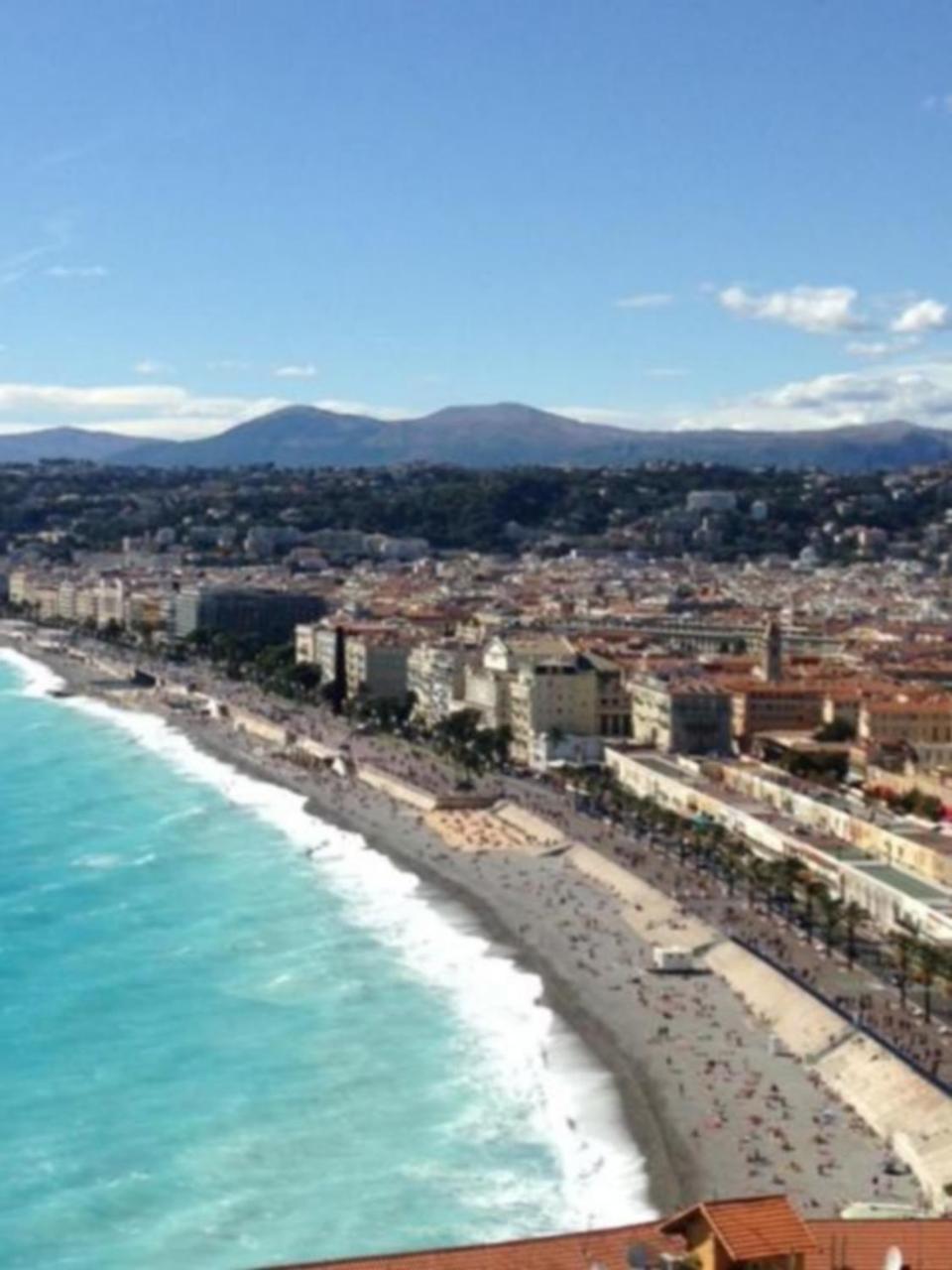 Ibis Styles Nice Centre Port Esterno foto