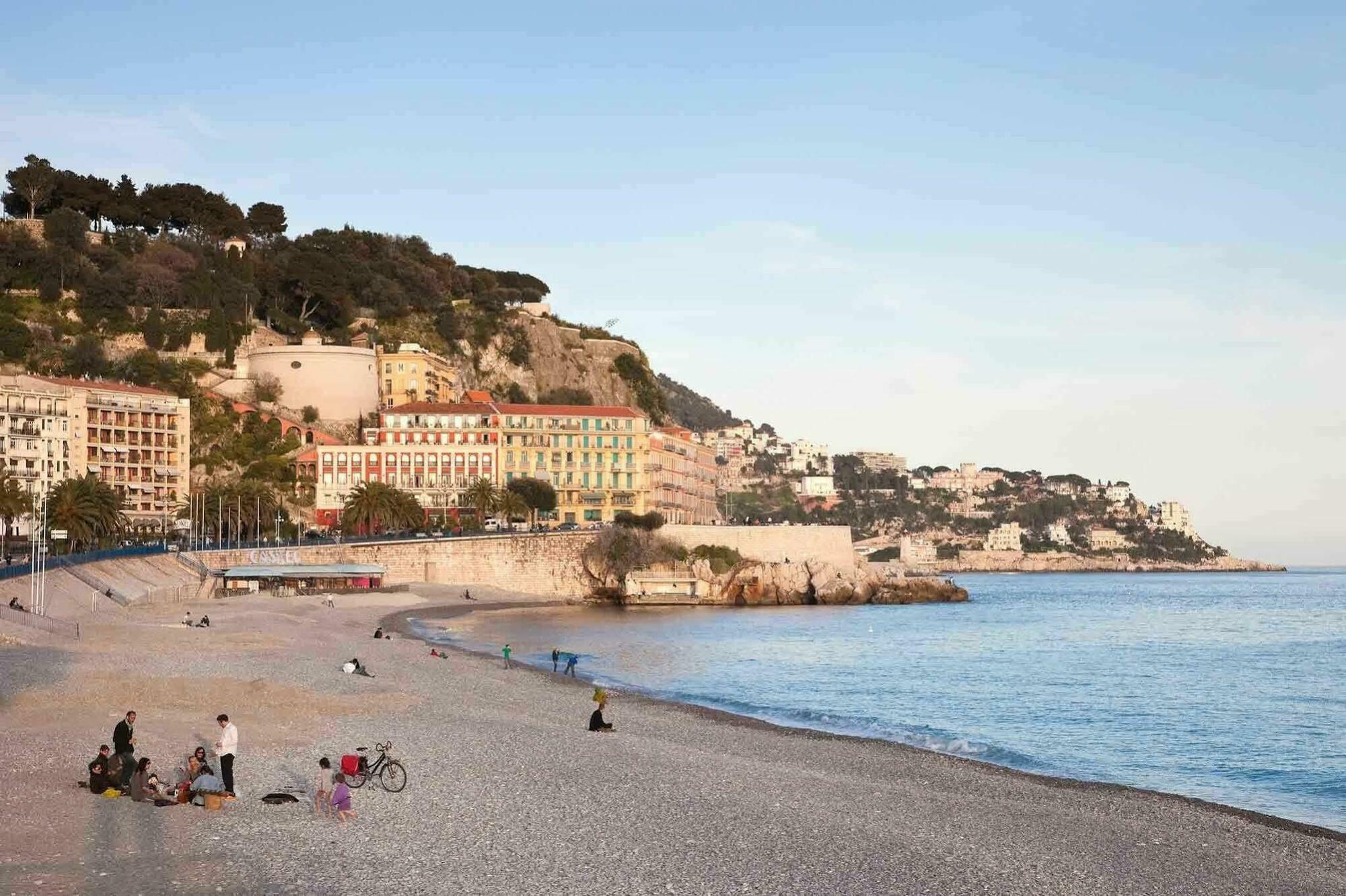 Ibis Styles Nice Centre Port Esterno foto